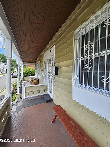 3rd image of 15-17 High Street