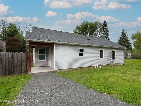22 Apple Street, Kingston, NY 12401