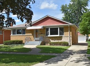 10652 Fleet St, Westchester, IL