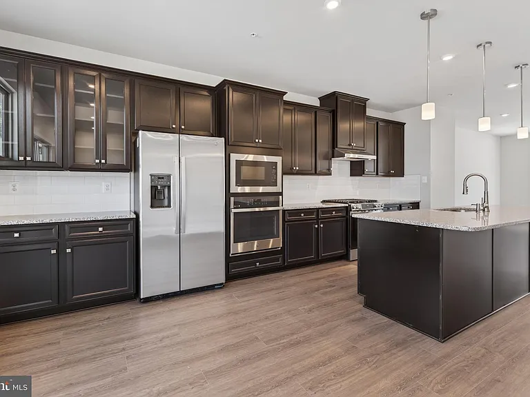 7118 Bighorn Rd — Photo 4