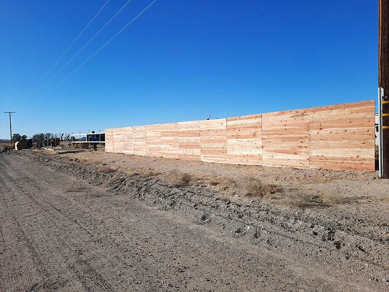 fully fenced in lot