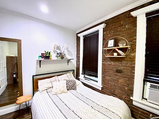 Rented by Douglas Elliman | media 11