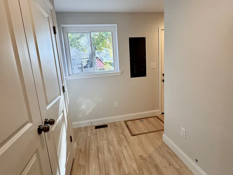 13 Bayship Rd — Photo 8