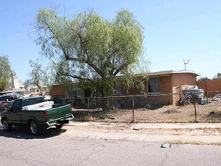 2nd image of 4105 S Azalea St