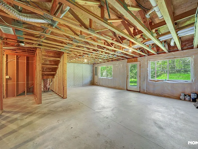 8514 Dewitt Rd — Photo 23