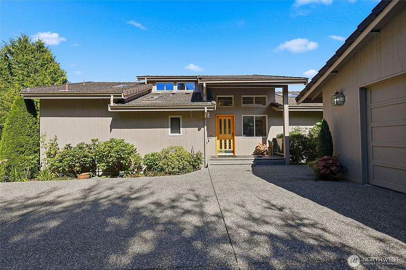 4th image of 65 Montgomery Court