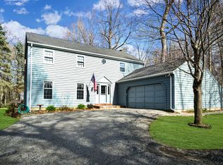 5644 Colleen Ln, West Bend, WI 53095