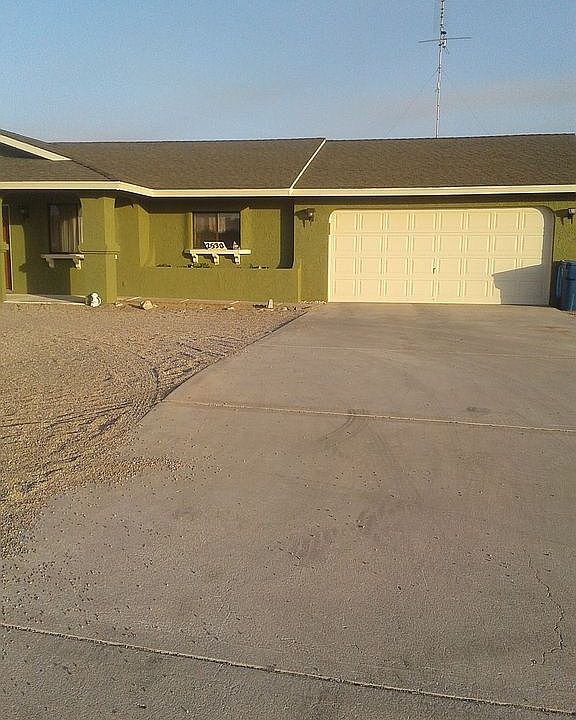 1st image of 2530 Mariner Ln