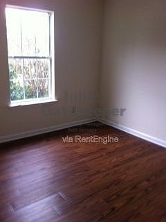 3rd image of 725 Old Stone Ct