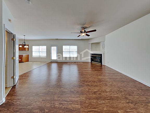 4th image of 3816 Broadwater Ct