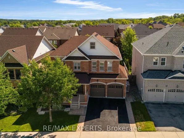 25 McCandless Ct, Caledon, ON L7C 3R6
