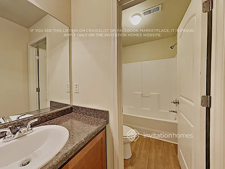 906 Grenier Ter — Photo 13