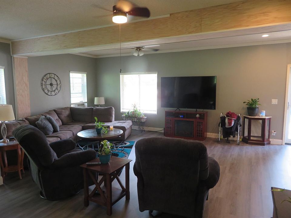 1101 Thornhill Ln Lawrenceburg IN Zillow