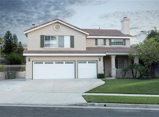 1346 Williamsburg Ln, Corona, CA 92882