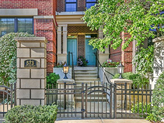 3rd image of 573 S 10th St