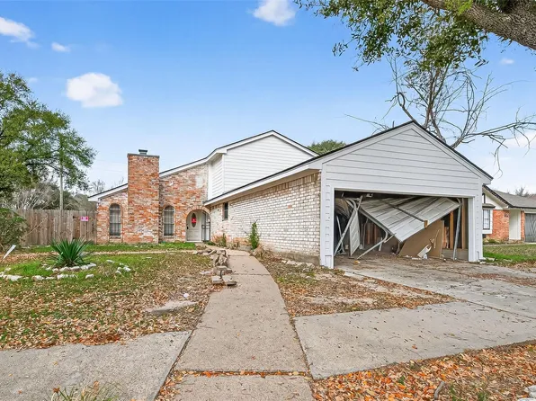 10203 Heather Hill Dr, Houston, TX 77086