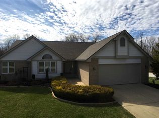 1809 E Hillview Dr, Connersville, IN 47331