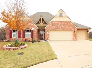 14307 E 102nd Ct N, Owasso, OK 74055