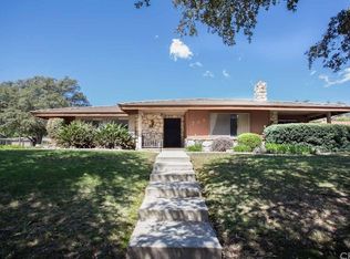 725 W 19th St, Upland, CA 91784