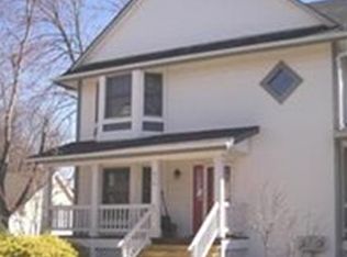 416 Reavis Pl, Webster Groves, MO