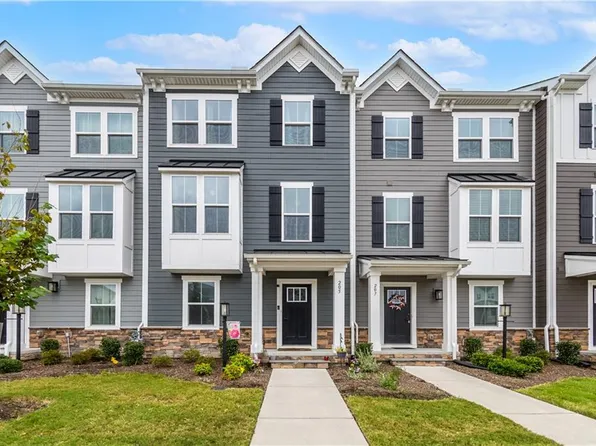 205 Fost Blvd, Moyock, NC 27958