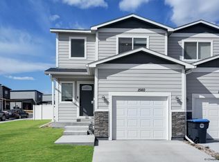 1560 Richard Martin Dr, Cheyenne, WY 82007