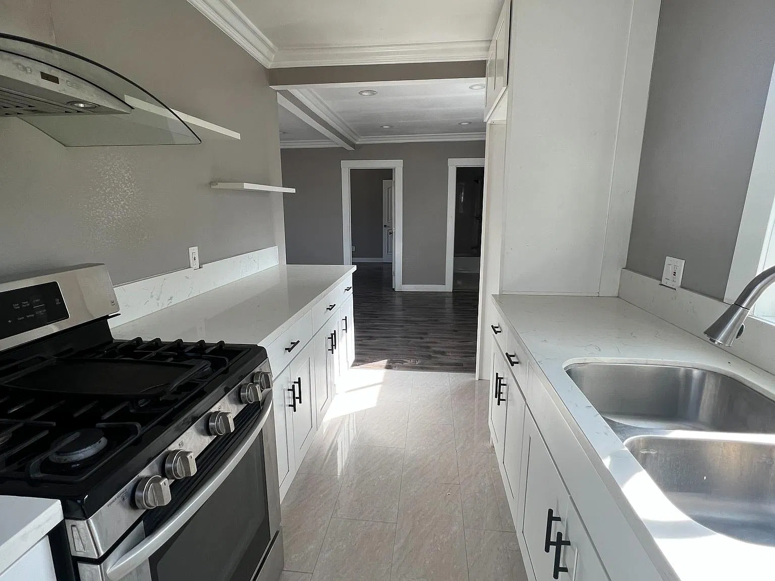 2716 Charlotte Ave — Photo 4