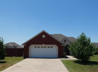 1214 Hershel Dr, Elgin, OK 73538