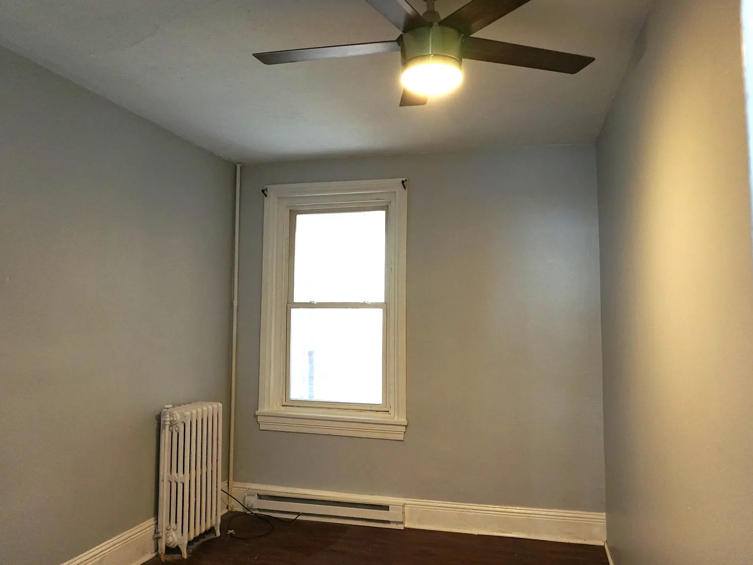 3 bed, 1000 sqft, $1,600 — Photo 4