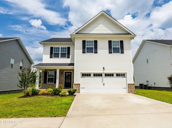 156 E Elderberry St, Oak Ridge, TN 37830