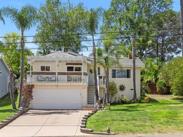 1701 Avocado Dr, Vista, CA 92083