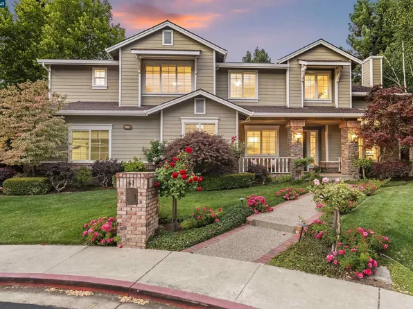 61 Corte Maria, Moraga, CA 94556