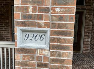 9206 Colonyway Ct, Spring, TX 77379