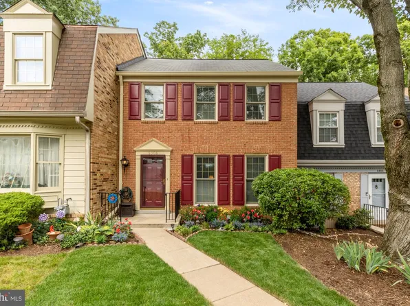 5006 Domain Pl, Alexandria, VA 22311