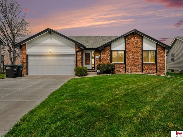 11306 Corby St, Omaha, NE 68164