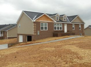1313 Lauren Dr, Jefferson City, TN 37760