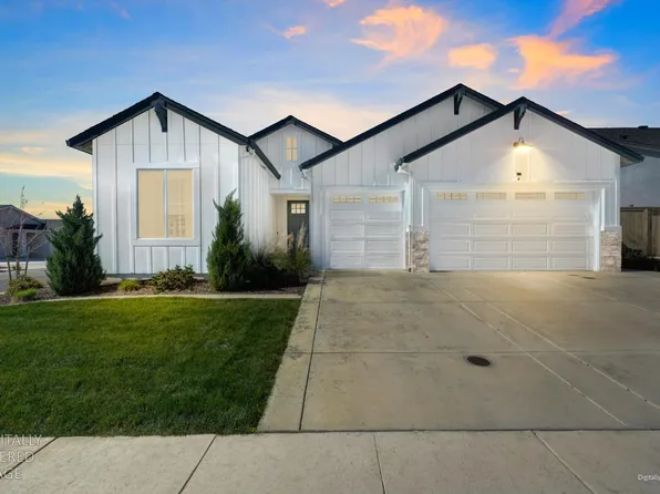 1097 Camarillo Dr, Roseville, CA 95747