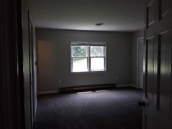 Master bedroom 16x17