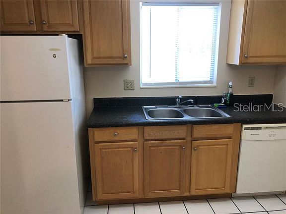 3rd image of 621 99th Ave N APT 203