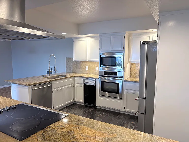 416 Portofino Dr #303 — Photo 21