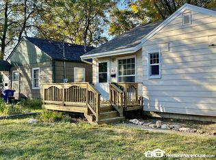 6119 Franklin Ave, Urbandale, IA 50322
