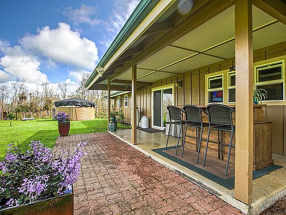 Rear view lanai