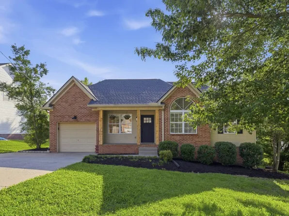 131 Cimmaron Dr, Millersville, TN 37072