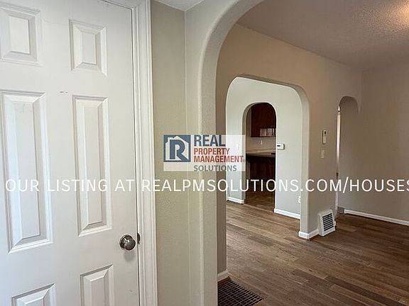 2nd image of 601 NE 113th Ave #A