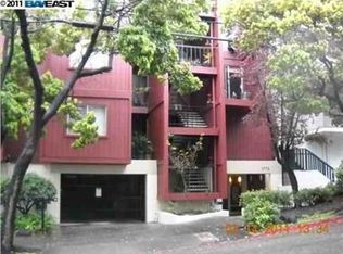 3751 Harrison St APT 201, Oakland, CA 94611