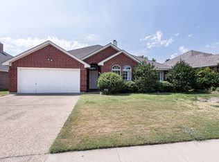 6102 Brenhaven Rd, Arlington, TX 76017