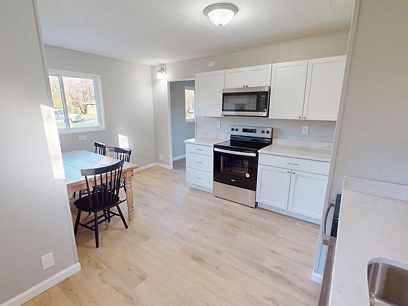 5th image of 8695 Neptune Dr