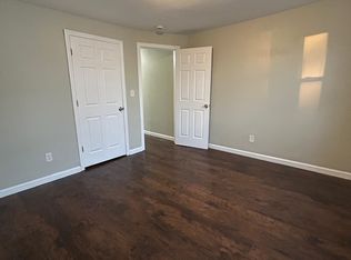 821 S 17th St FLOOR 3, Newark, NJ 07108