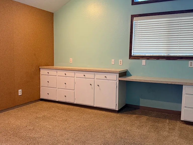 4515 Croisan Scenic Way S — Photo 8