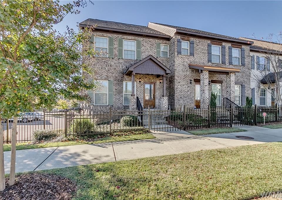 1st image of 2150 3rd Ct APT 301